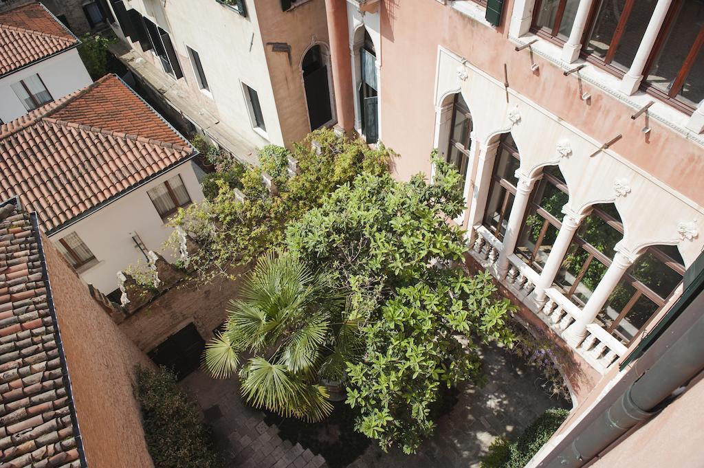 Residenza Ca' Dorin Hotell Venedig Rum bild